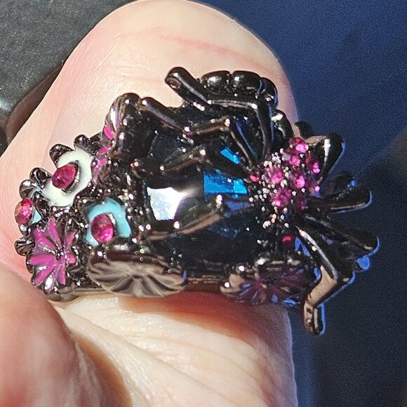 🕷️💐Spider / Floral Ring GORGEOUS - NWOT💐🕷️ - Picture 12 of 16